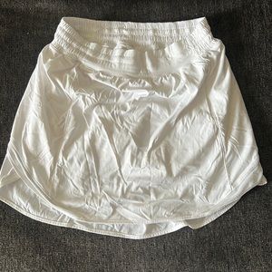 White Lululemon hotty hot skirt